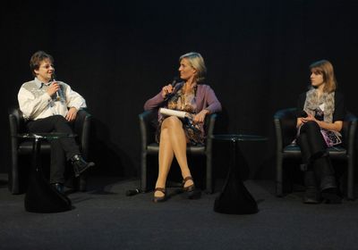 Medienkompetenztag Gesprächsrunde mit Manuela Ortmann, Susanne Stichler und Jennifer Ortmann